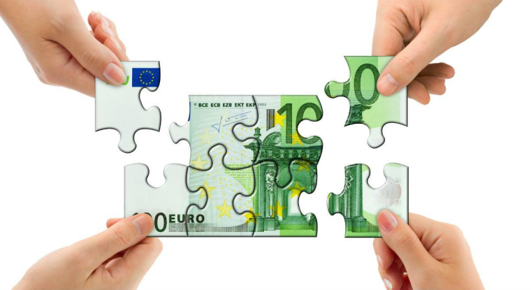 La marche à suivre pour réaliser une donation sans payer d'impôts. (© Fotolia)