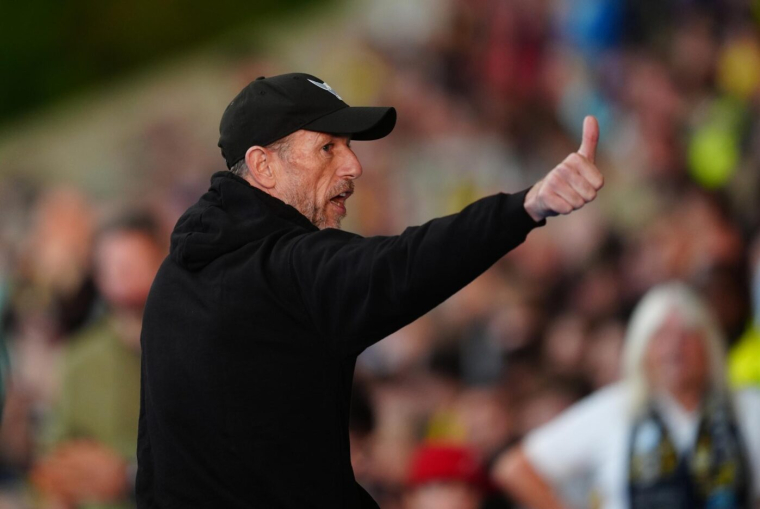 Championship : Le joueur de Julien Stéphan se bat avec le coach adverse