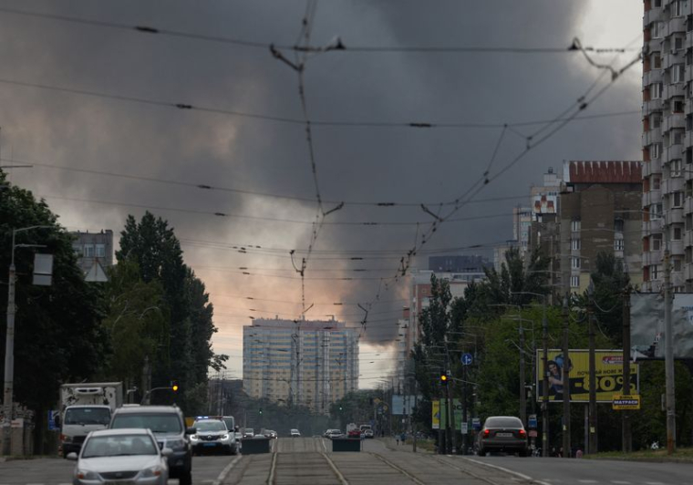 UKRAINE: LA RUSSIE FRAPPE À NOUVEAU KYIV, CONTRE-ATTAQUE DE L'UKRAINE À SIEVIERODONETSK