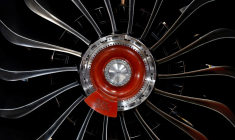 Un turboréacteur à l'usine Safran de Villaroche, en 2023 (illustration) ( POOL / GONZALO FUENTES )