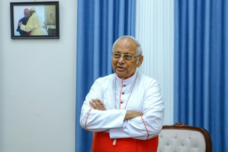 Le cardinal Malcolm Ranjith, chef de l'Église catholique au Sri Lanka, lors d'un entretien avec l'AFP à Colombo, le 17 avril 2026 ( AFP / - )