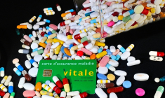 Maladies chroniques: trop de patients "décrochent" de leur traitement, alertent des experts ( AFP / PHILIPPE HUGUEN )