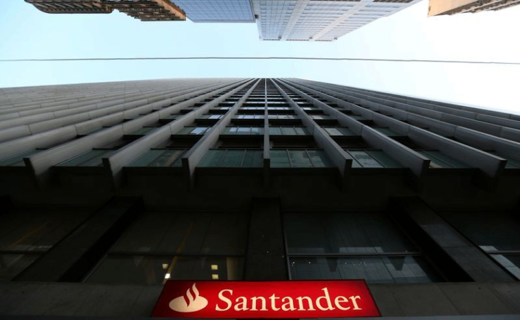 SANTANDER: PERTE RECORD DE 11 MILLIARDS D'EUROS AU DEUXIÈME TRIMESTRE, PROVISIONS LIÉES AU CORONAVIRUS