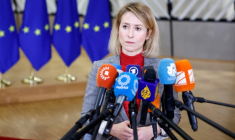 La cheffe de la diplomatie de l'Union européenne,  Kaja Kallas, devant la presse à Bruxelles, le 29 janvier 2026 ( AFP / SIMON WOHLFAHRT )