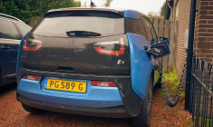 Voitures électriques: le prix de la recharge sur autoroute en forte augmentation (Crédits photo : Unsplash - VanveenJF )