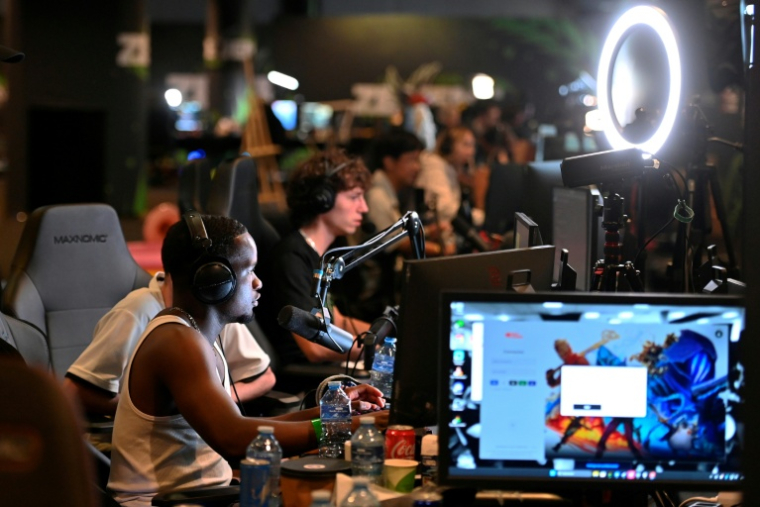 Des gamers participent au Zevent le 8 septembre 2024, à Montpellier ( AFP / Sylvain THOMAS )