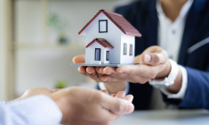 Immobilier et droits de succession : les mesures adoptées par le Sénat / iStock.com - Wasan Tita