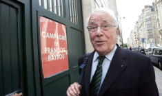 Le général Philippe Morillon, le 24 avril 2007 à Paris ( AFP / MEHDI FEDOUACH )