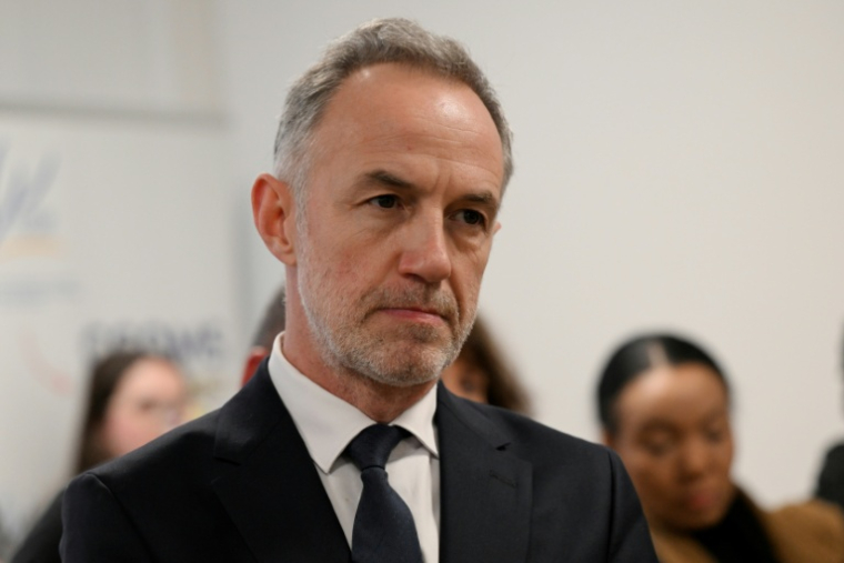 Le maire de Paris Emmanuel Grégoire aux Assises de la santé mentale à Paris le 1er avril 2026 ( AFP / Anna KURTH )