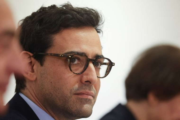 Le ministre français des Affaires étrangères, Stéphane Séjourné au Caire