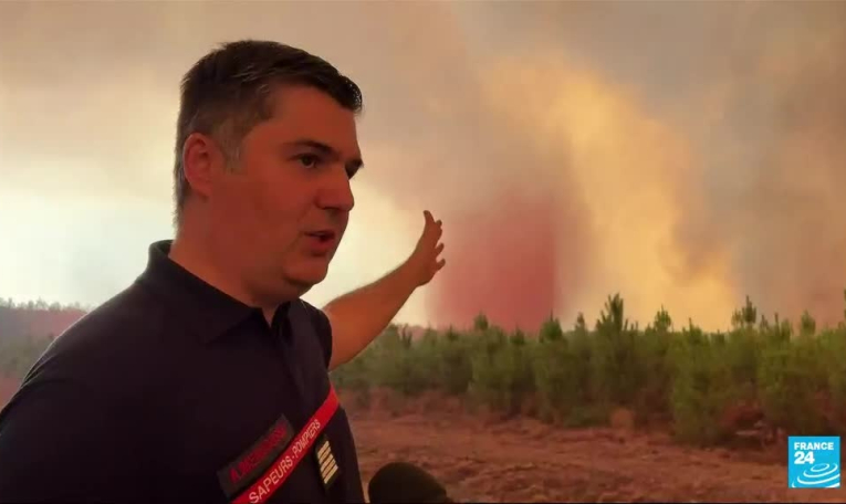 Incendie en Gironde: Le feu poursuit sa progression, des milliers d'hectares brûlés