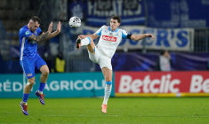 L'échange sympa entre Pavard et Renaux