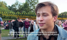 En Russie, donner de la voix dans des chorales de rue pour "tout oublier"