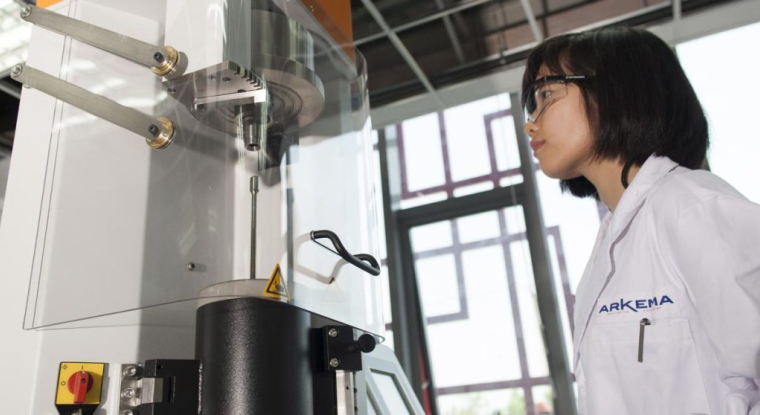 Dans un centre de recherche Arkema en Chine. (© Arkema)