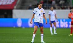 Équipe de France féminine : Écartée avant l’Euro, Kenza Dali ne digère pas et promet de parler