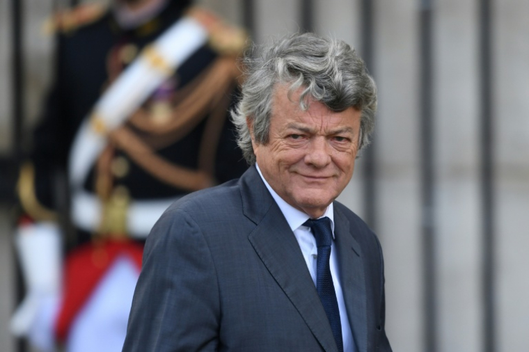 Jean-Louis Borloo le 30 septembre 2019, à Paris ( AFP / ERIC FEFERBERG )