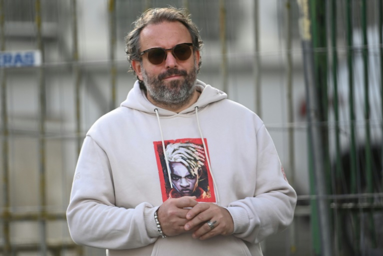 Le père de Matisse, Christophe Marchais, le 26 mai 2025 à son arrivée au tribunal de Châteauroux, dans l'Indre ( AFP / JEAN-FRANCOIS MONIER )