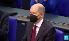 Allemagne : le social démocrate Olaf Scholz prend les rennes du pays