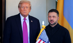 Donald Trump et Volodymyr Zelensky, à Washington DC, en octobre 2025 ( AFP / TOM BRENNER )