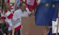 Pologne: le candidat pro-UE Trzaskowski tient une rassemblement avant la présidentielle