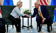 Le président américain Donald Trump et la présidente de la Commission européenne Ursula von der Leyen