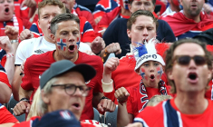 Les supporters norvégiens ont été réveiller leur roi à 4 heures du matin