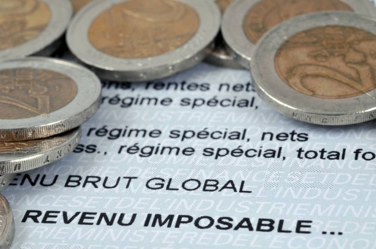 Les propositions des candidats en matière d'impôt sur le revenu / iStock-Richard Villalonundefined