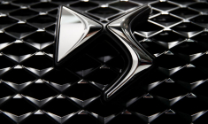 LA FAMILLE SUV DE PSA S'AGRANDIT ENCORE AVEC LE DS3 CROSSBACK