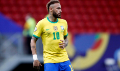 Neymar fait son grand retour avec le Brésil