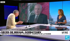 Mikhail Gorbatchev : démocrate et homme de paix ou « bon apparatchik communiste » ?