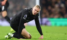 Les raisons du changement d'Erling Haaland à la mi-temps