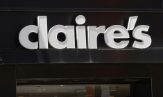 Une boutique Claire's, le 23 juin 2025 à Emeryville (Californie) ( GETTY IMAGES NORTH AMERICA / JUSTIN SULLIVAN )