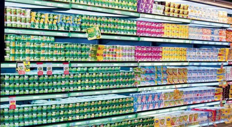 Le titre du géant français de l'agroalimentaire perd 13% sur un an. (© Danone)