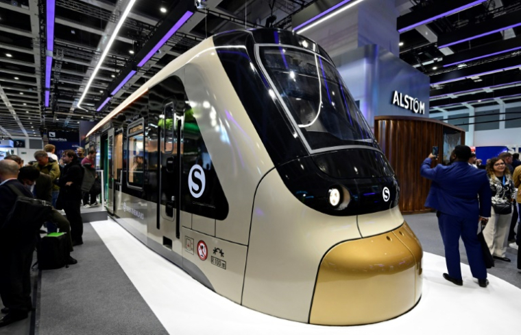 Prototype du futur train express de banlieue (S-Bahn) conçu par Alstom pour Cologne en Allemagne et sa région, présenté au salon Innotrans de Berlin qui se tient de mardi 22 septembre 2026 au vendredi 25 septembre 2026  ( AFP / John MACDOUGALL )