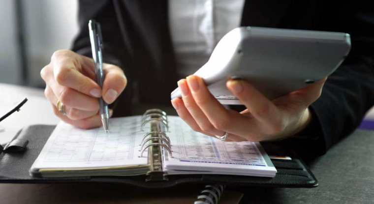 Vous pouvez économiser dès à présent 690 euros ! (© Fotolia)