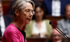 BORNE AFFICHE PUGNACITÉ ET VOLONTÉ DE DIALOGUE POUR NE PAS "BLOQUER" LA FRANCE