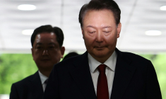 L'ancien président sud-coréen Yoon Suk Yeol le 9 juillet 2025, à Séoul, en Corée du Sud ( POOL / KIM HONG-JI )