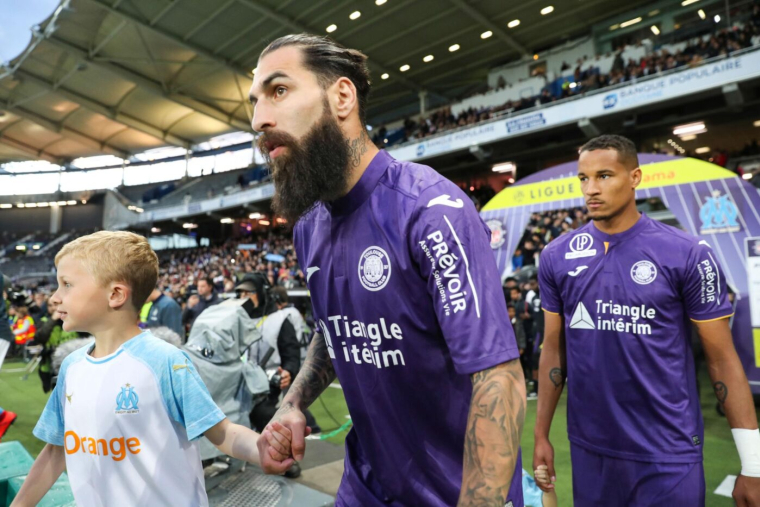 Le football ne le rendait plus heureux : Jimmy Durmaz a pris sa retraite
