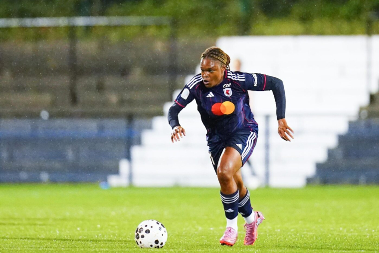 Une jeune attaquante de l'OL Lyonnes victime d'une grave blessure
