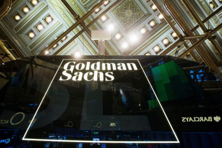 GOLDMAN SACHS DEMANDE AUX SALARIÉS DE RETOUR DE CHINE DE RESTER CHEZ EUX
