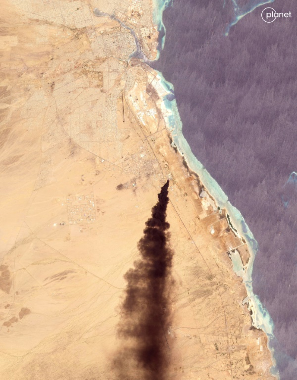 Vue par satellite obtenue auprès de Planet Lab PBC de Port-Soudan après une attaque de drones le 5 mai 2025 ( AFP / - )