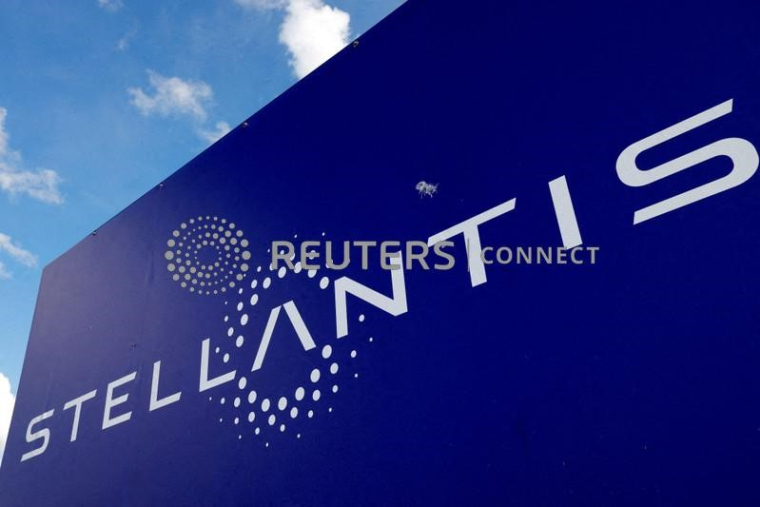 ACCORD IMMINENT SUR UNE USINE DE BATTERIES DE STELLANTIS EN ITALIE, DIT ROME