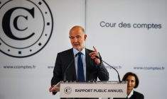 Le premier président de la Cour des comptes, Pierre Moscovici, à Paris le 12 mars 2024. ( AFP / DIMITAR DILKOFF )