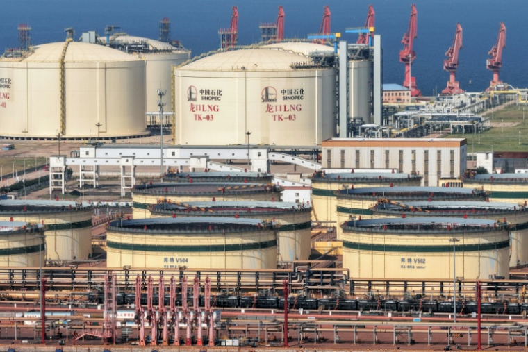 Les émissions CO2 de la Chine ont reculé au deuxième trimestre en raison d'une baisse de sa consommation de pétrole, liée au conflit au Moyen-Orient, selon une étude du Centre de recherche sur l'énergie et l'air pur (Crea)  ( CN-STR / - )
