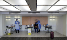 CORONAVIRUS: PRÈS DE 27.000 NOUVELLES CONTAMINATIONS EN FRANCE