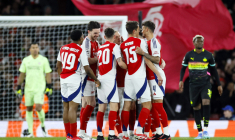 Sans forcer, Arsenal écarte le PSV