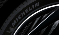 Le logo Michelin à Paris, France