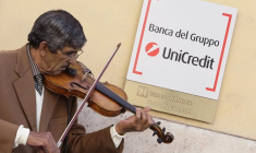 UNICREDIT RENFORCE SON RATIO CET1 AU TROISIÈME TRIMESTRE