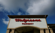 Les autorités reprochaient à Walgreens d'avoir "honoré illégalement des millions d'ordonnances non fiables pour des opiacés et d'autres substances contrôlées". ( GETTY IMAGES NORTH AMERICA / JUSTIN SULLIVAN )