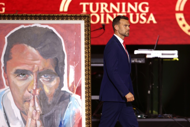 Lors de la cérémonie d'hommage à Charlie Kirk en Arizona, le 21 septembre 2025 ( AFP / Patrick T. Fallon )
